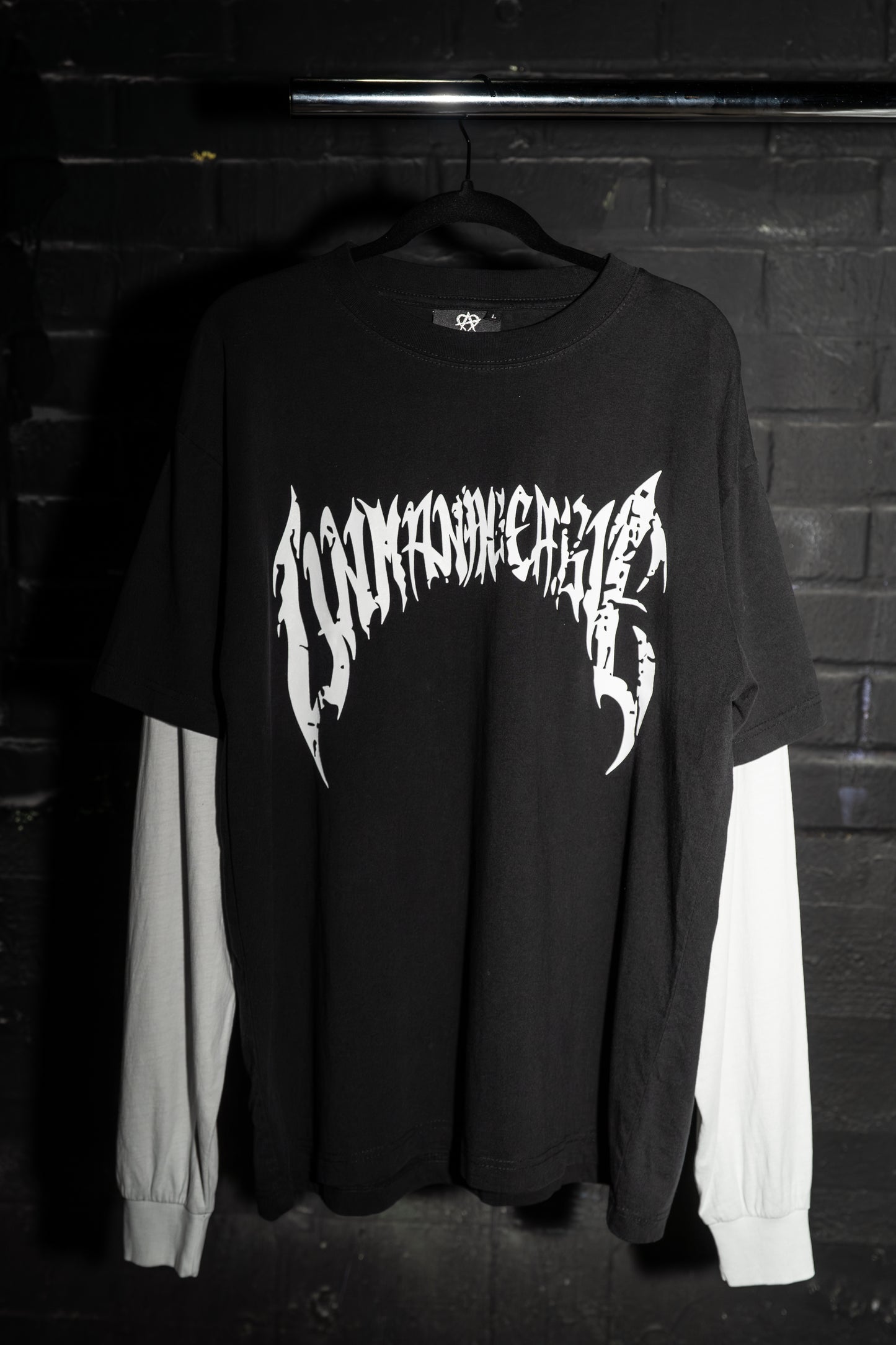 Cracked Anarchy Long Sleeve - Black/White