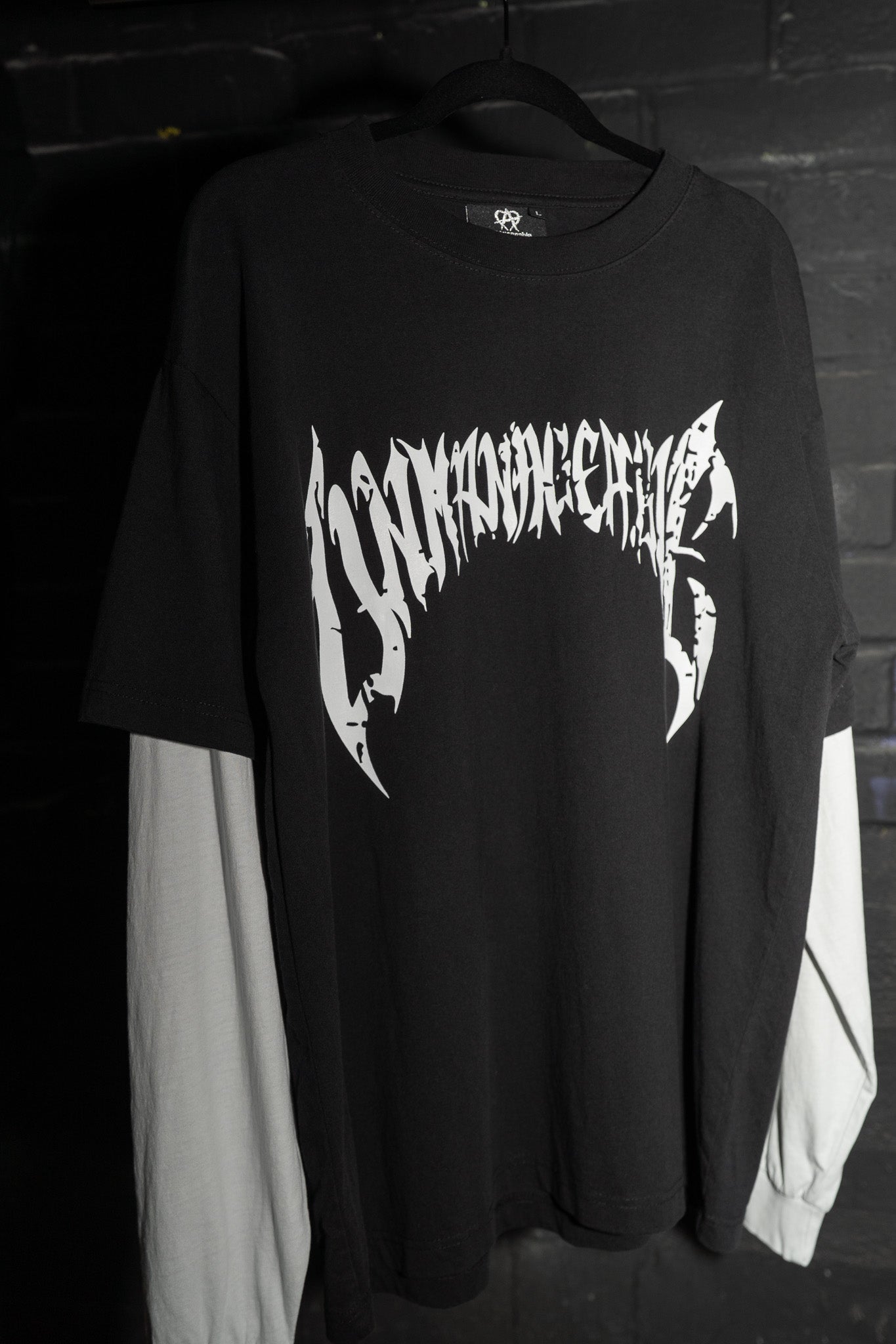 Cracked Anarchy Long Sleeve - Black/White