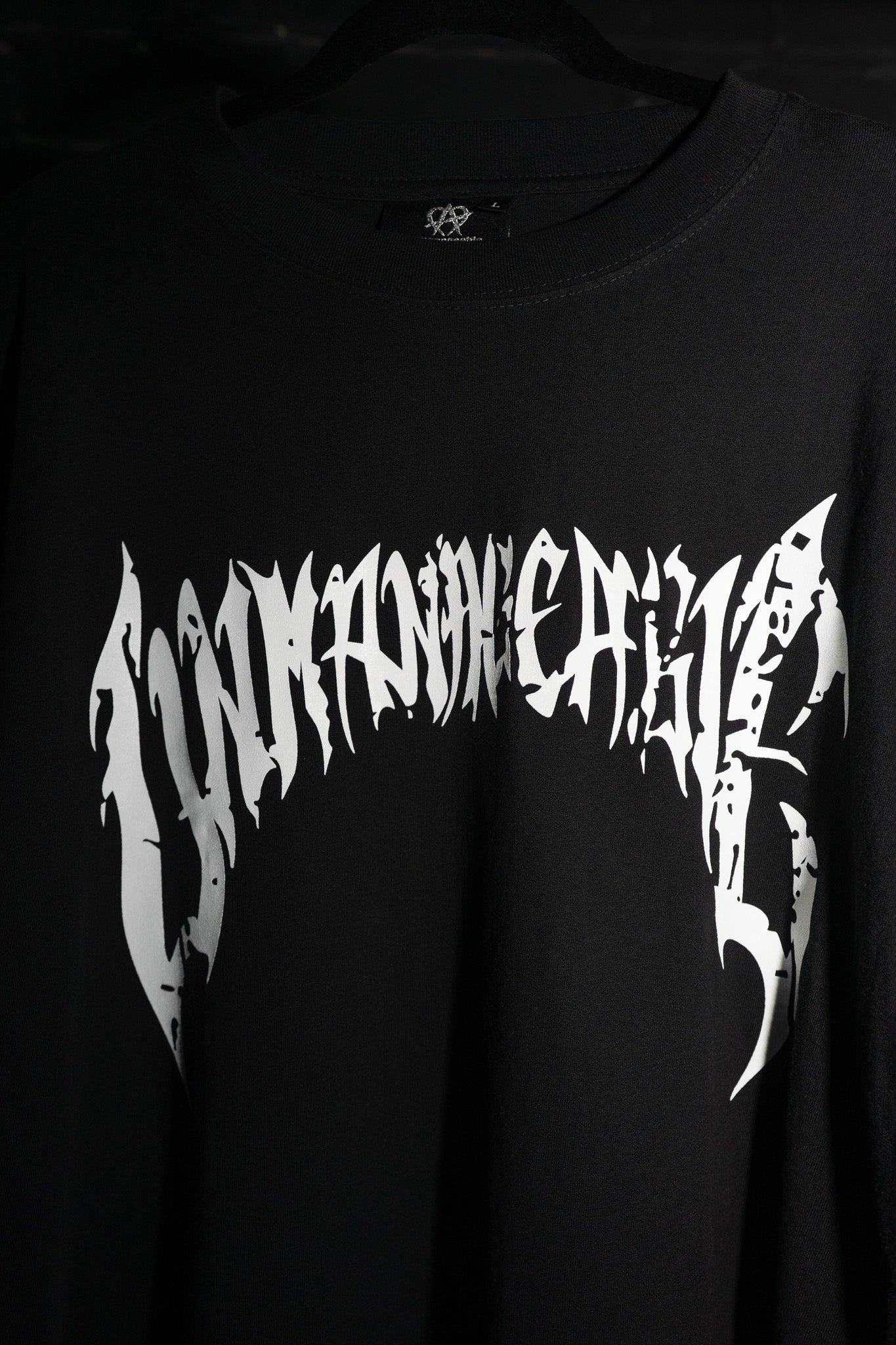 Cracked Anarchy Long Sleeve - Black/White
