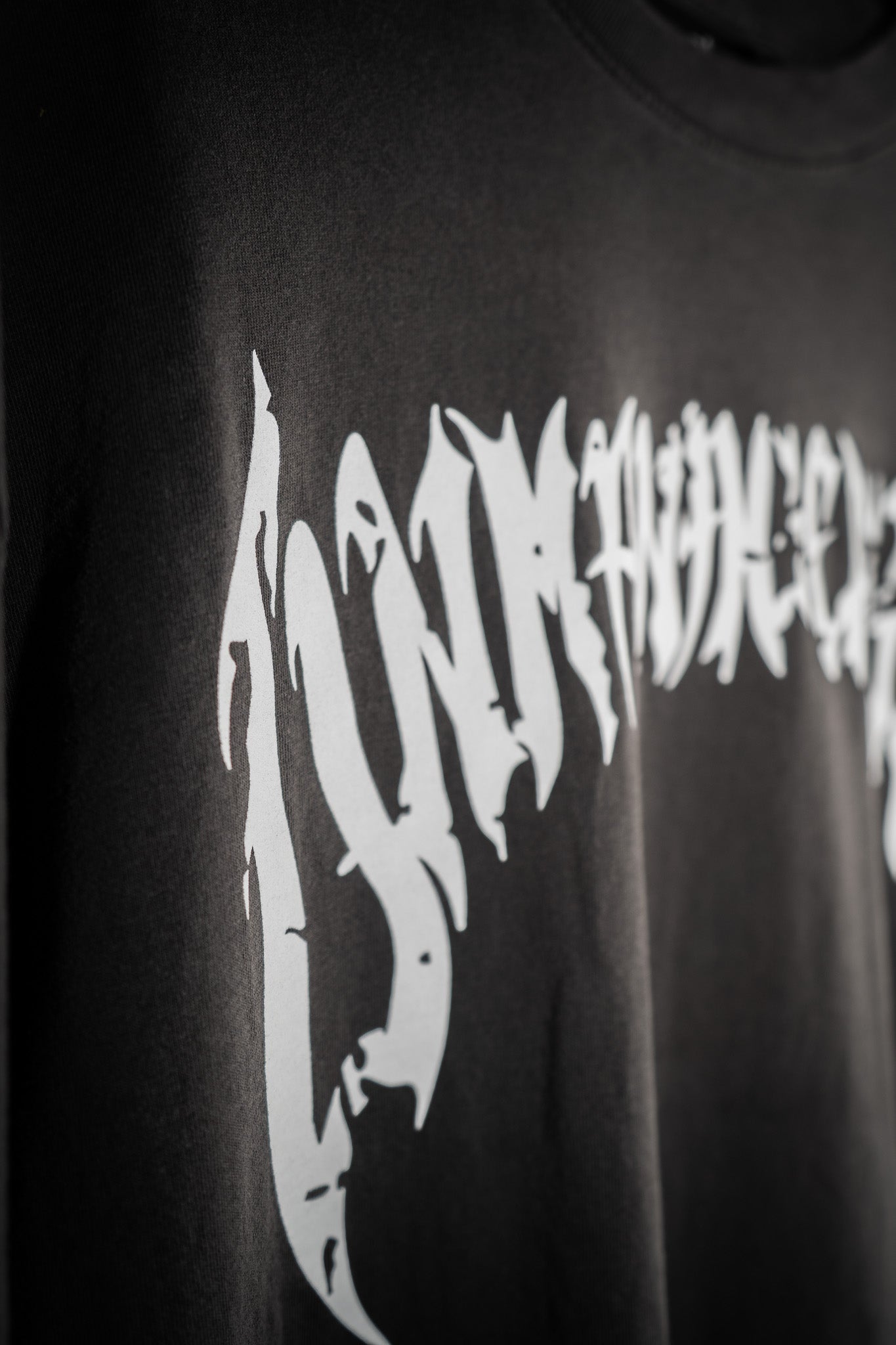 Cracked Anarchy T Shirt - Vintage/White