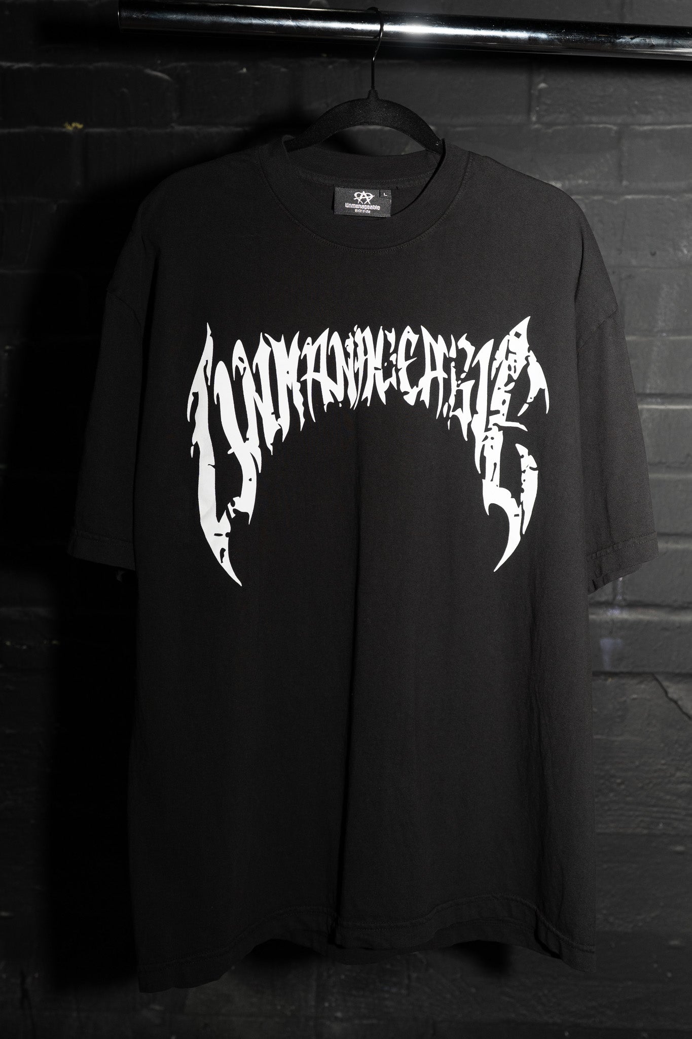 Cracked Anarchy T Shirt - Black/White